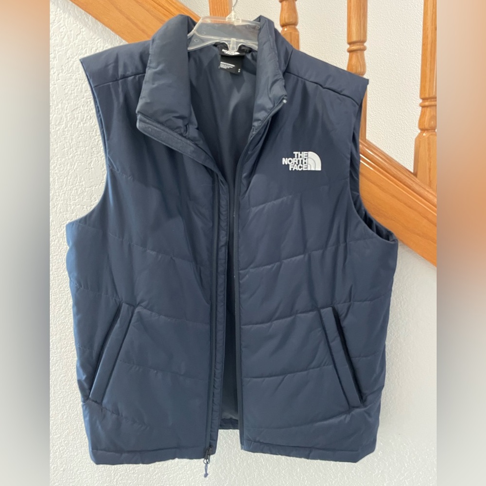 Men’s North Face Vest